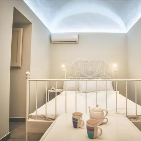 Il Cortiletto Apartment *